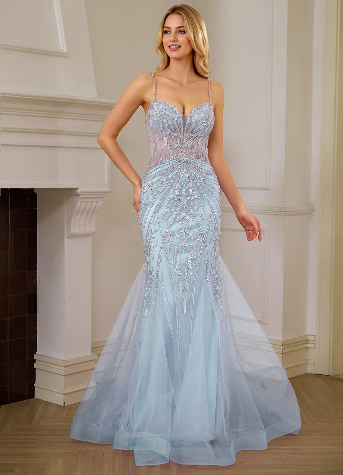 Vestido de fiesta largo de tul con pedrería y abertura, escote corazón, estilo sirena brillante