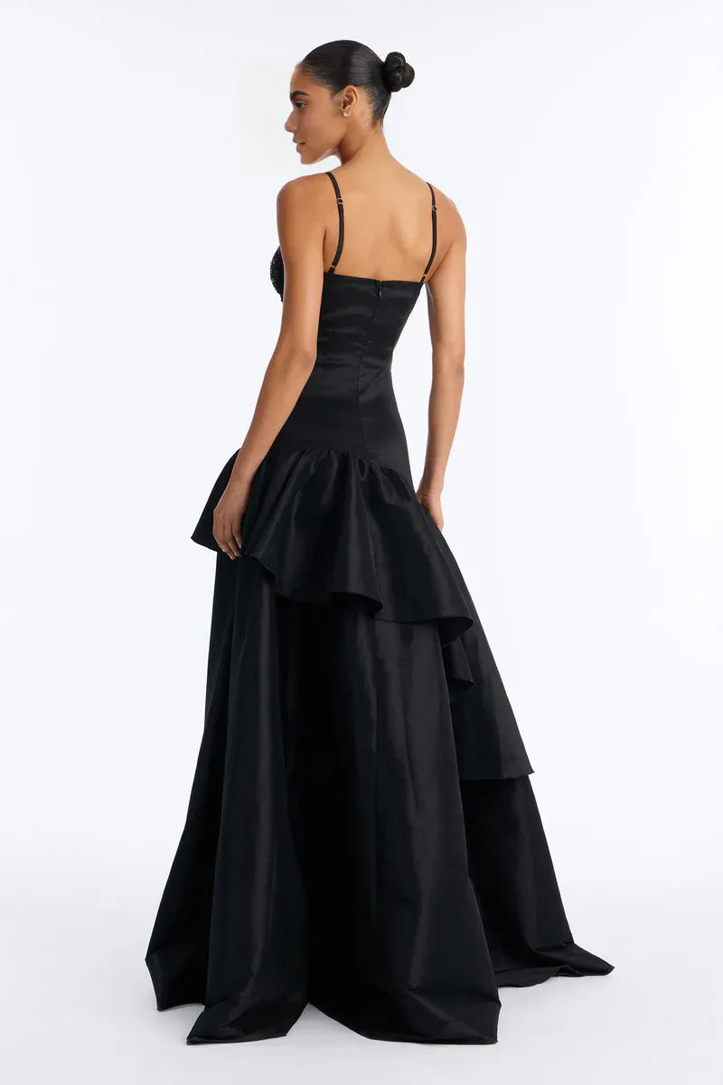 Vestido de Noche de Fiesta de Satén con Abertura Alta y Volantes Largos de Sirena Brillante con Escote Corazón