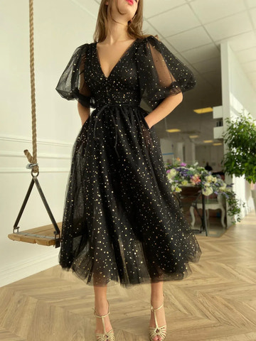 Vestido de fiesta midi de tul con cuello de pico, línea A, estrellas brillantes y mangas abullonadas
