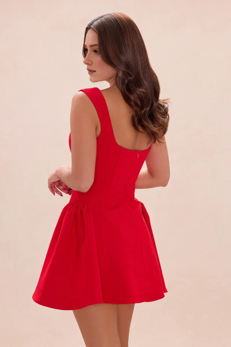 Minivestido plisado de fiesta con escote cuadrado y línea A para regreso a casa