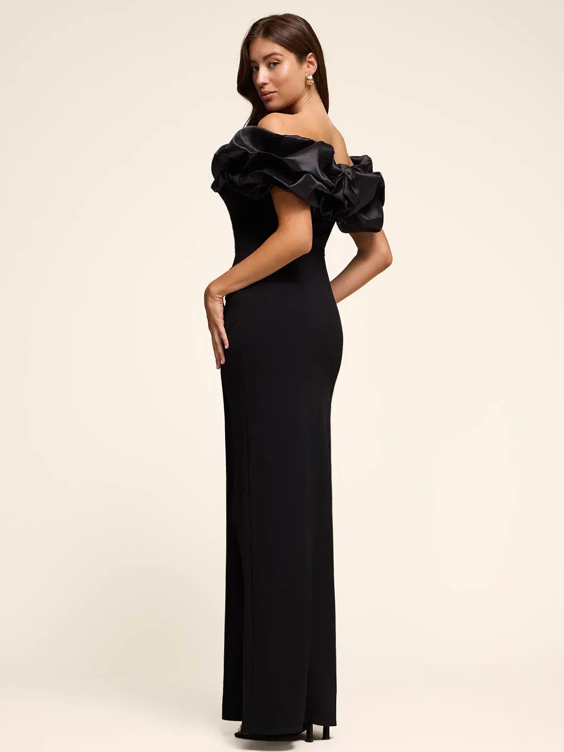 Elegant Strapless Mermaid Gown with Ruffled Bodice High Slit Formal Evening Dress