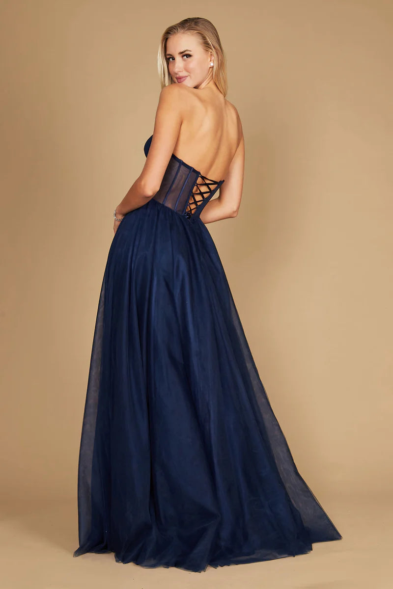 Vestido de gala/novia formal línea A de tul sin tirantes con corsé y espalda con cordones