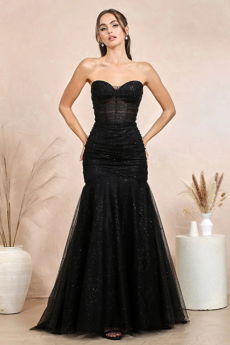 Vestido largo de fiesta tipo sirena con corpiño fruncido de tul brillante sin tirantes