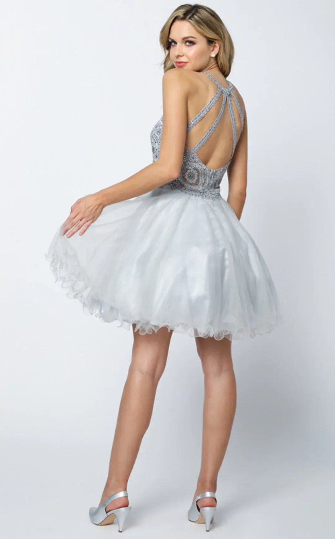 Stunning A-Line Halter Sleeveless Tulle Short Beaded Homecoming Dress