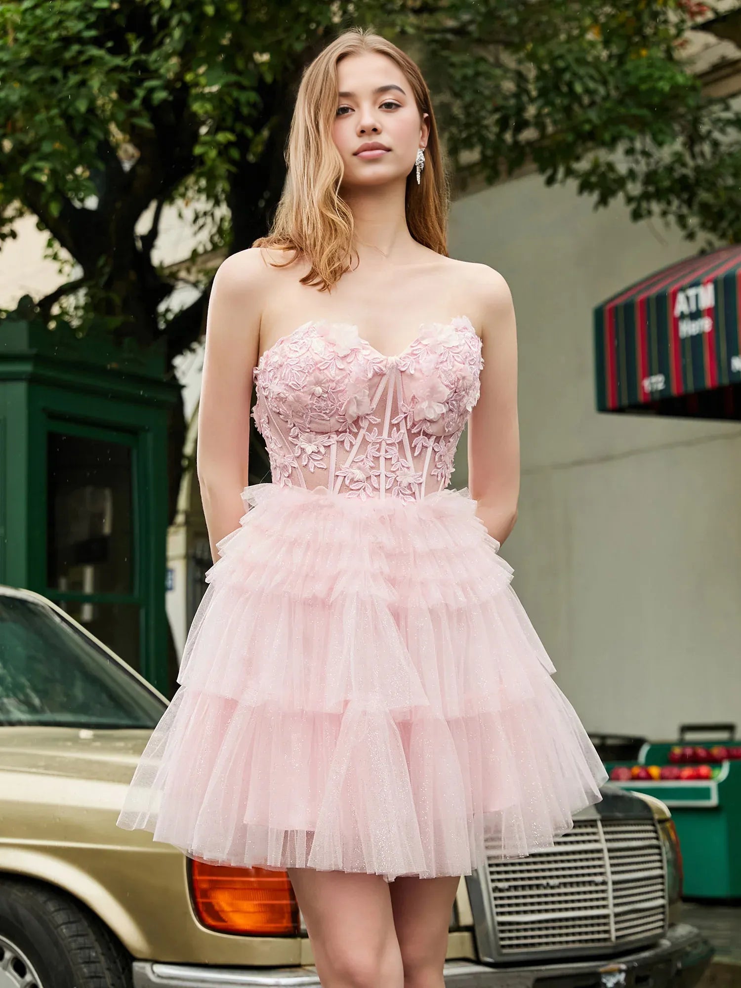 Stunning A-line Sweetheart Strapless Tulle Short Tiered Corset Homecoming Dress