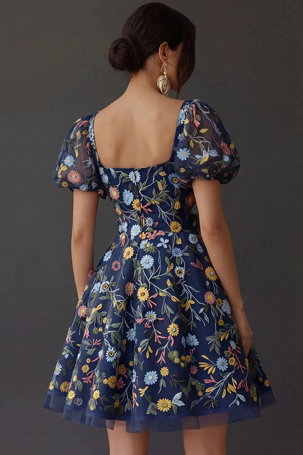 Sweet A‑Line Square‑Neck Puffed‑Sleeve Square‑Back Short Homecoming Dress