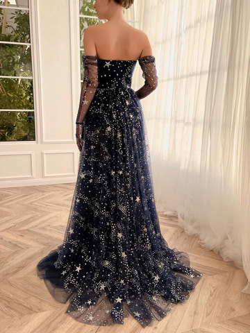 Vestido de fiesta de tul palabra de honor en línea A con cola capilla y abertura, con lentejuelas brillantes, estilo hada