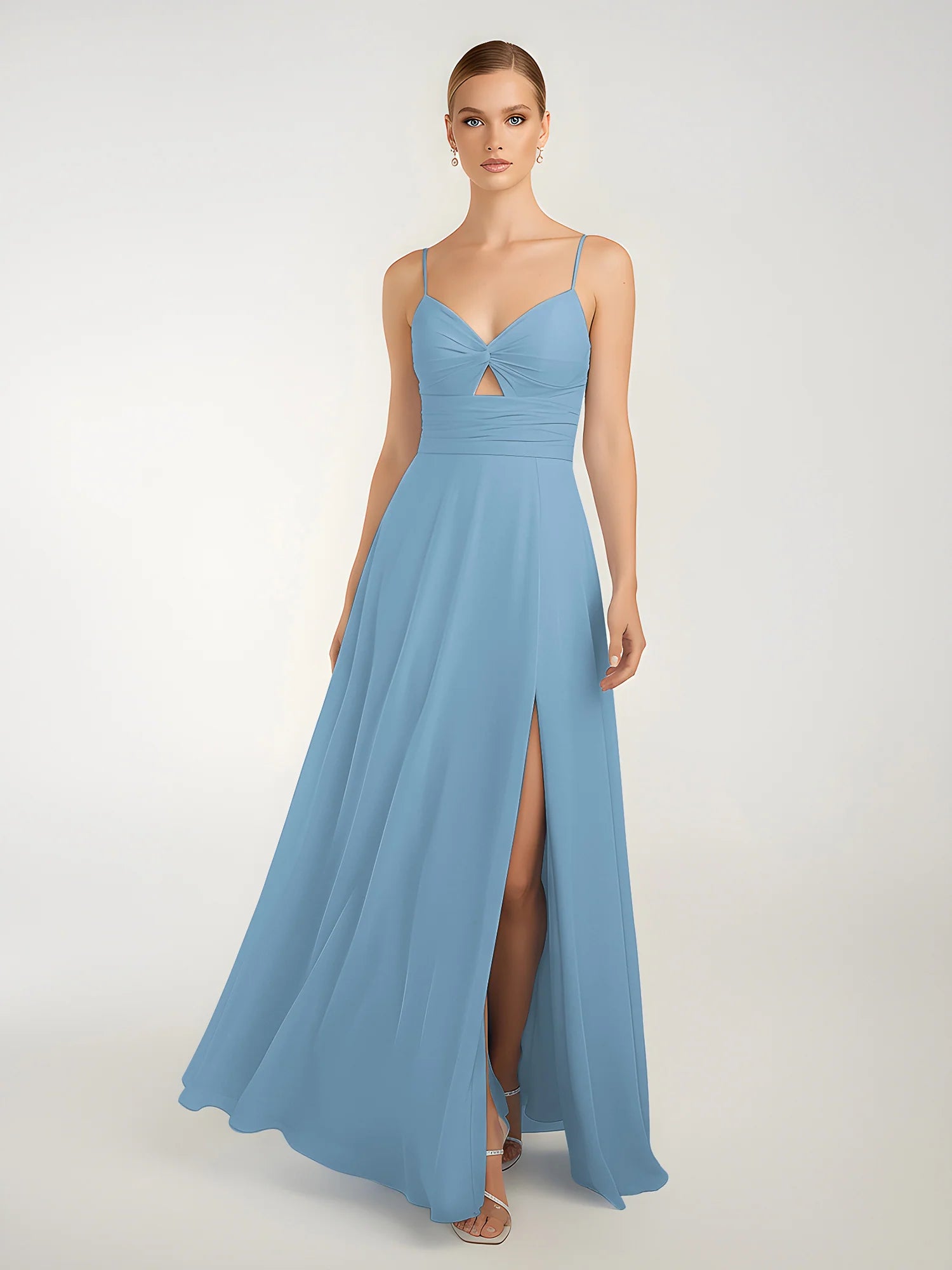 Vestido largo de gasa para damas de honor con escote en V de tirantes finos, nudo delantero, abertura y espalda cruzada