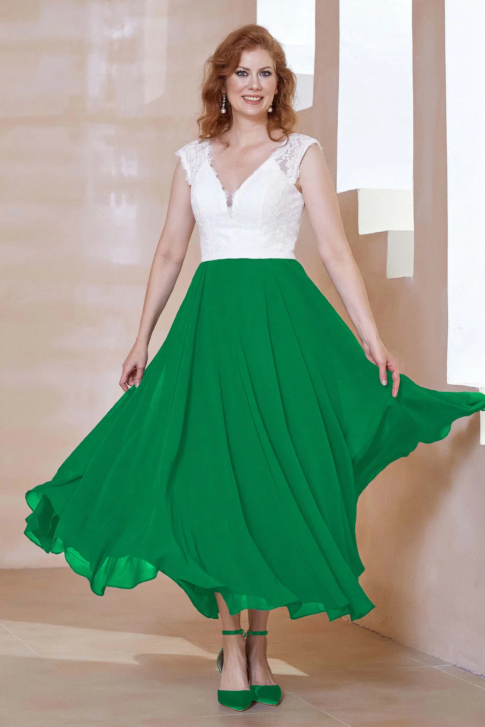 Two-Tone A-Line V-Neck Chiffon Mother of the Bride Dress with Lace Bodice