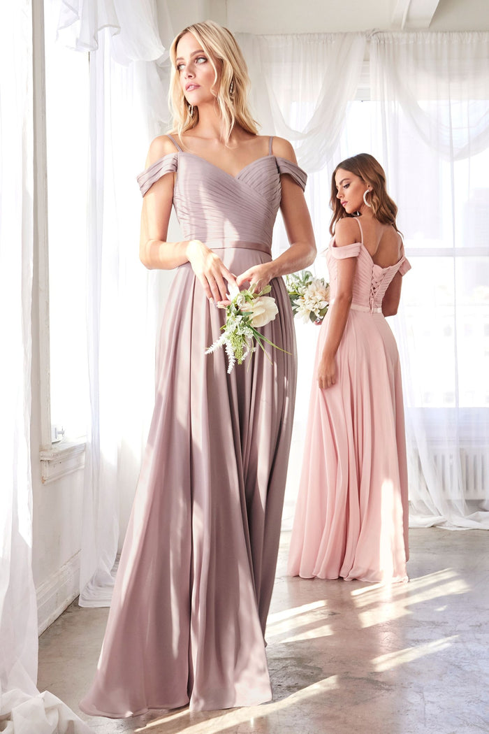 Women's Off-the-Shoulder Sweetheart Neck Bridesmaid Dresses With Ruched Waist Tulle Ball Gown Formal Evening Dress