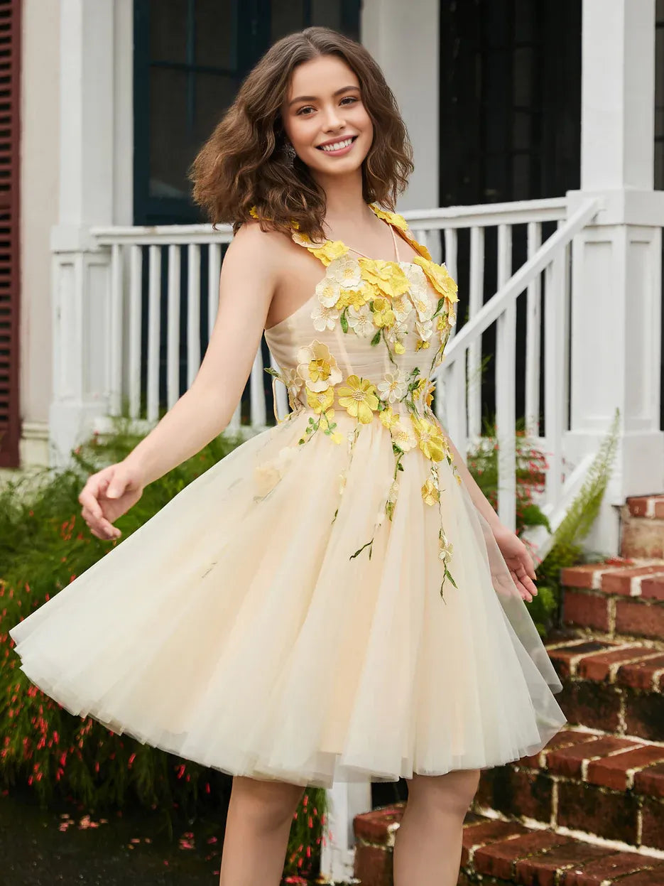 Whimsical A-Line Square Neck Sleeveless Floral Applique Short Lace-Up Homecoming Dress