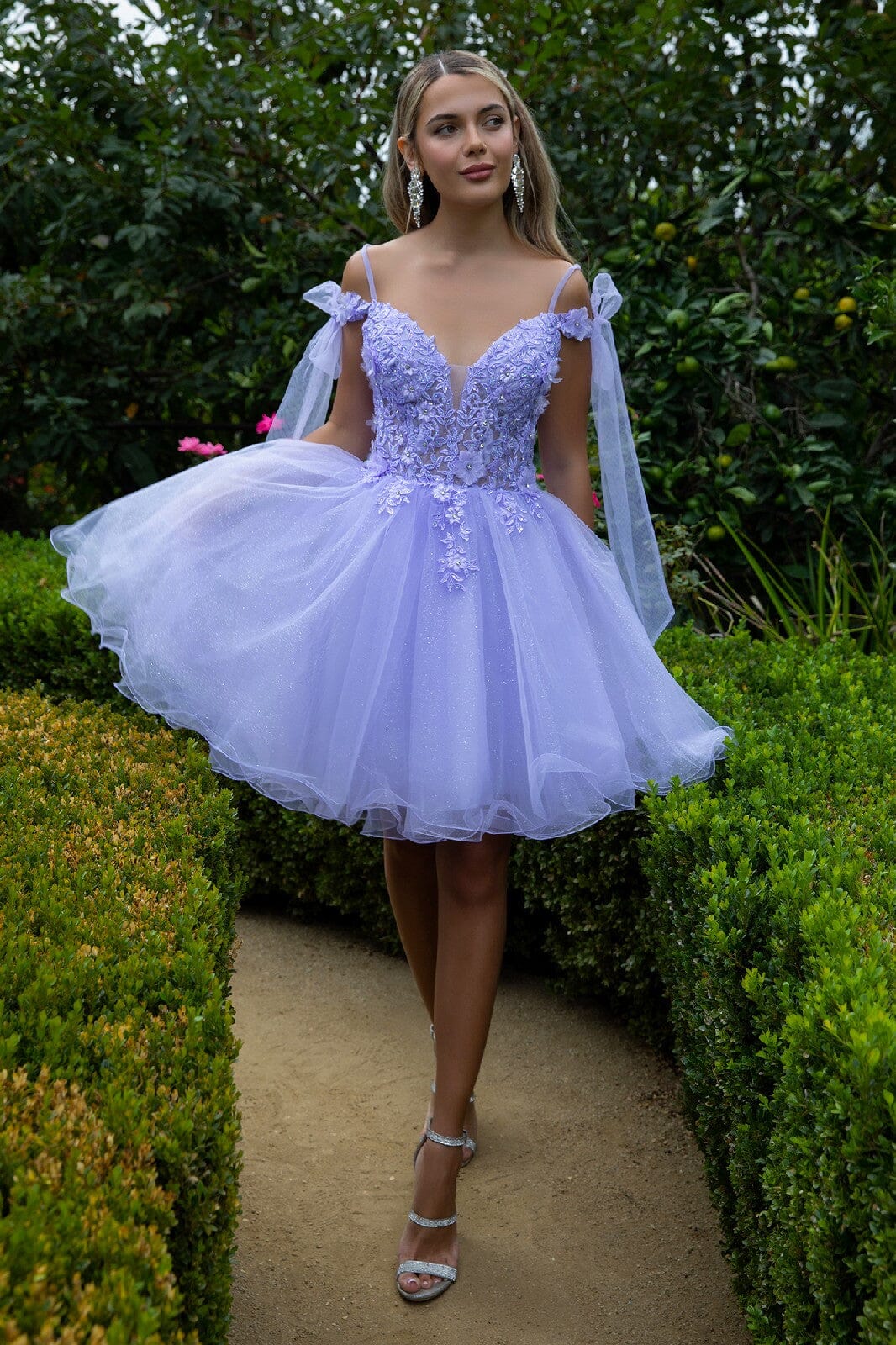 Whimsical A-line V-neck Off-the-shoulder Glitter Tulle Short Floral Lace-up Back Homecoming Dress