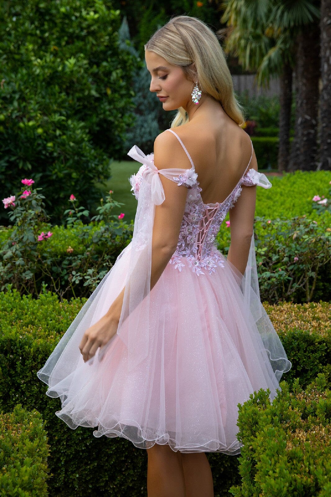 Whimsical A-line V-neck Off-the-shoulder Glitter Tulle Short Floral Lace-up Back Homecoming Dress