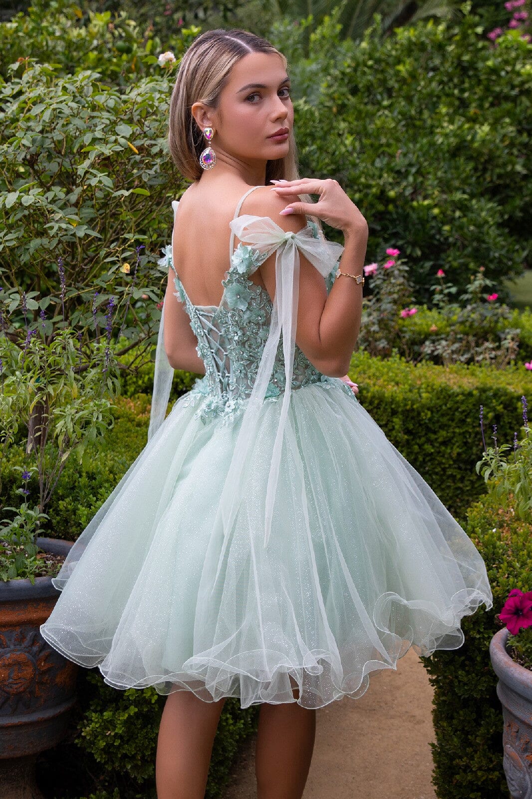 Whimsical A-line V-neck Off-the-shoulder Glitter Tulle Short Floral Lace-up Back Homecoming Dress