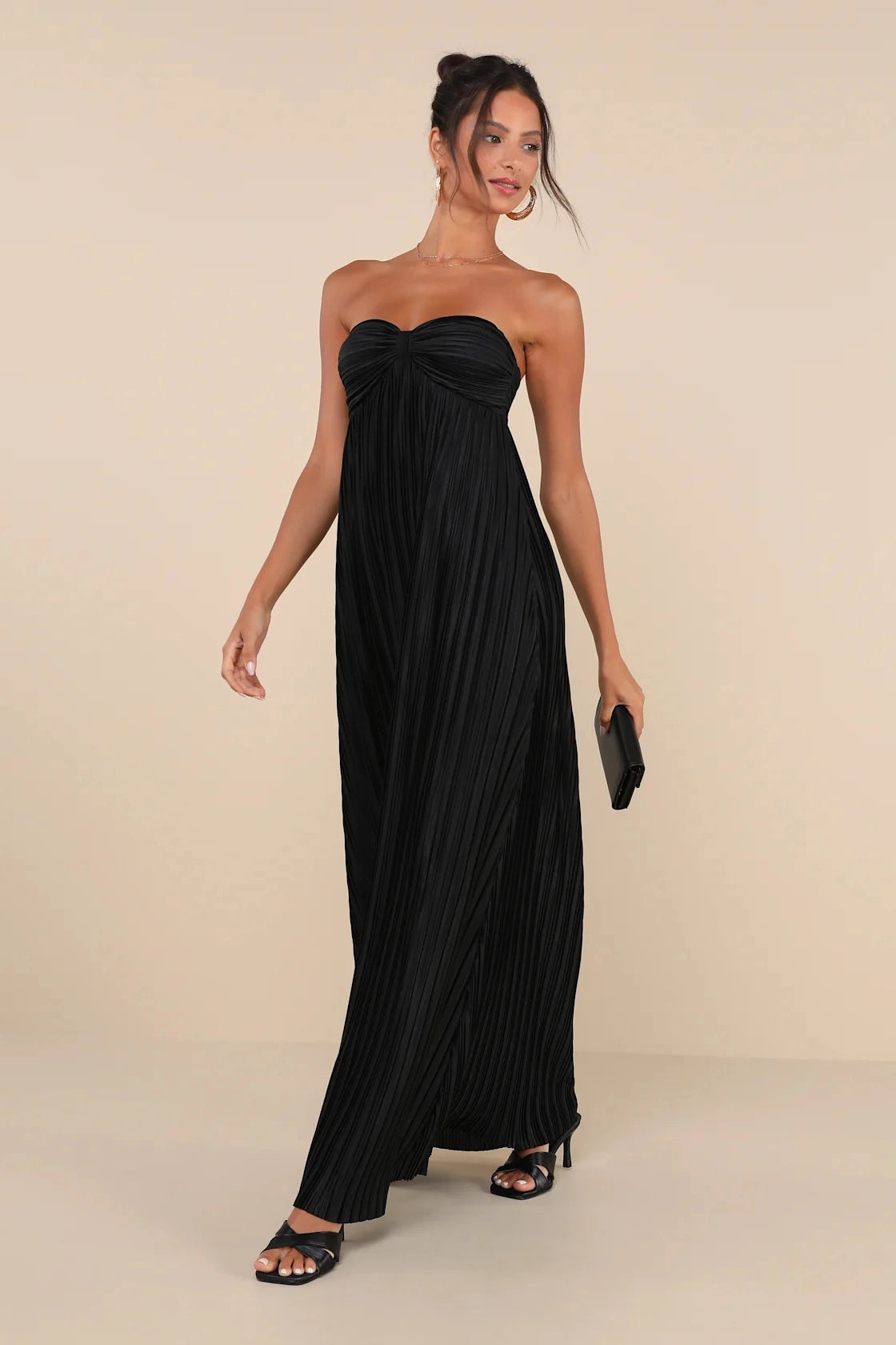 Emerald Green Column Strapless Sweetheart Open Back Maxi Bridesmaid Gown Vedress
