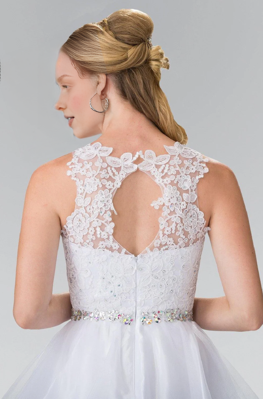 Elegant Lace Applique Tulle Scoop Neck Sleeveless Open Back Short Formal A Line Short Cocktail Dress