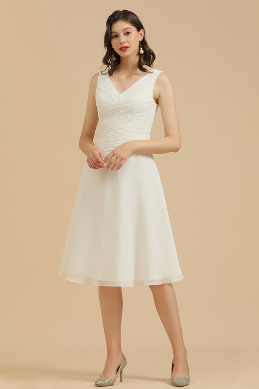 Classic Short A-line V-Neck Sleeveless Knee Length Chiffon Bridesmaid Dresses Wedding Gown With Ruched