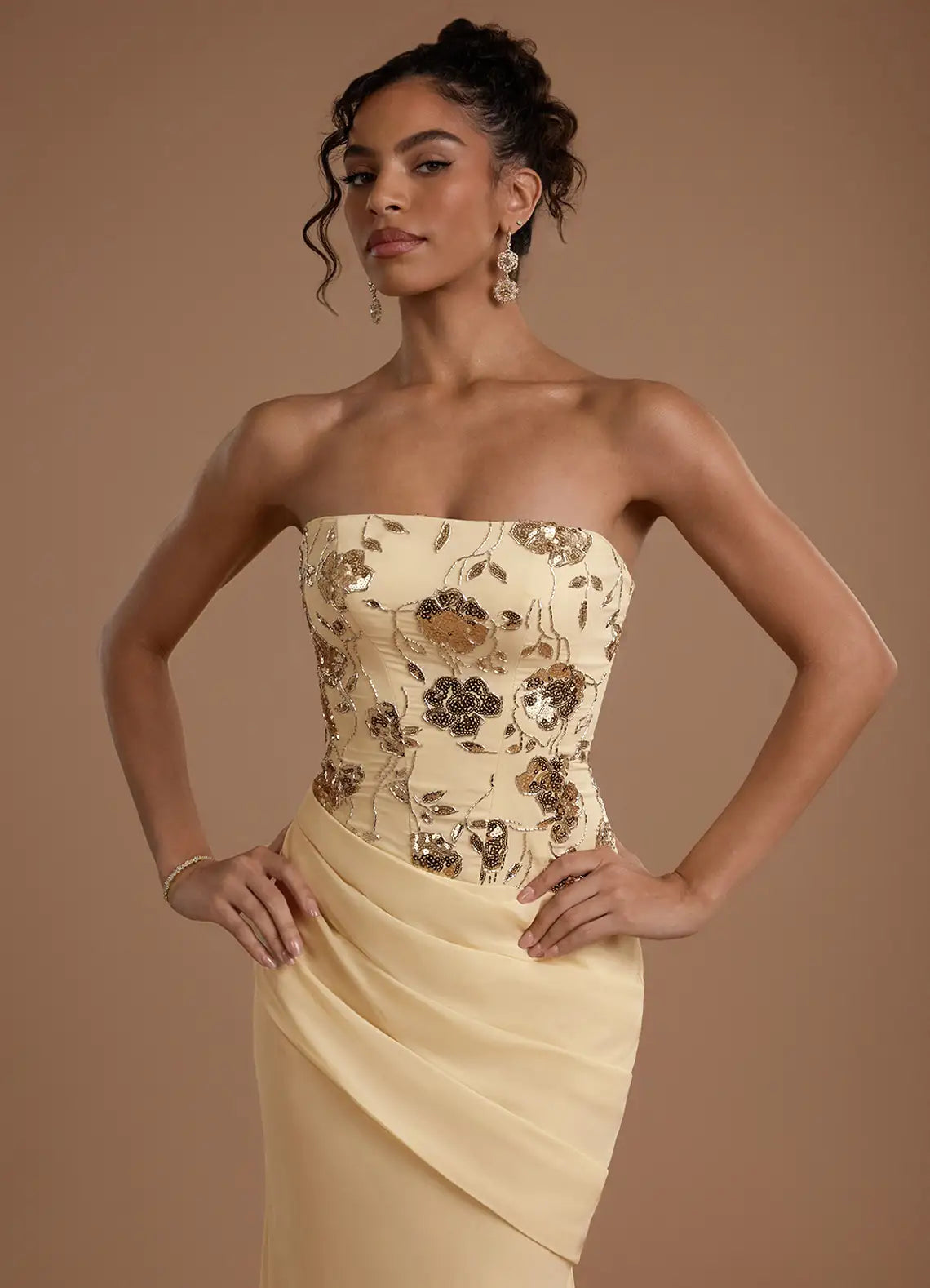 Elegant Sheath Cowl Sleeveless Chiffon Ruched High-slit Slip Evening Dress