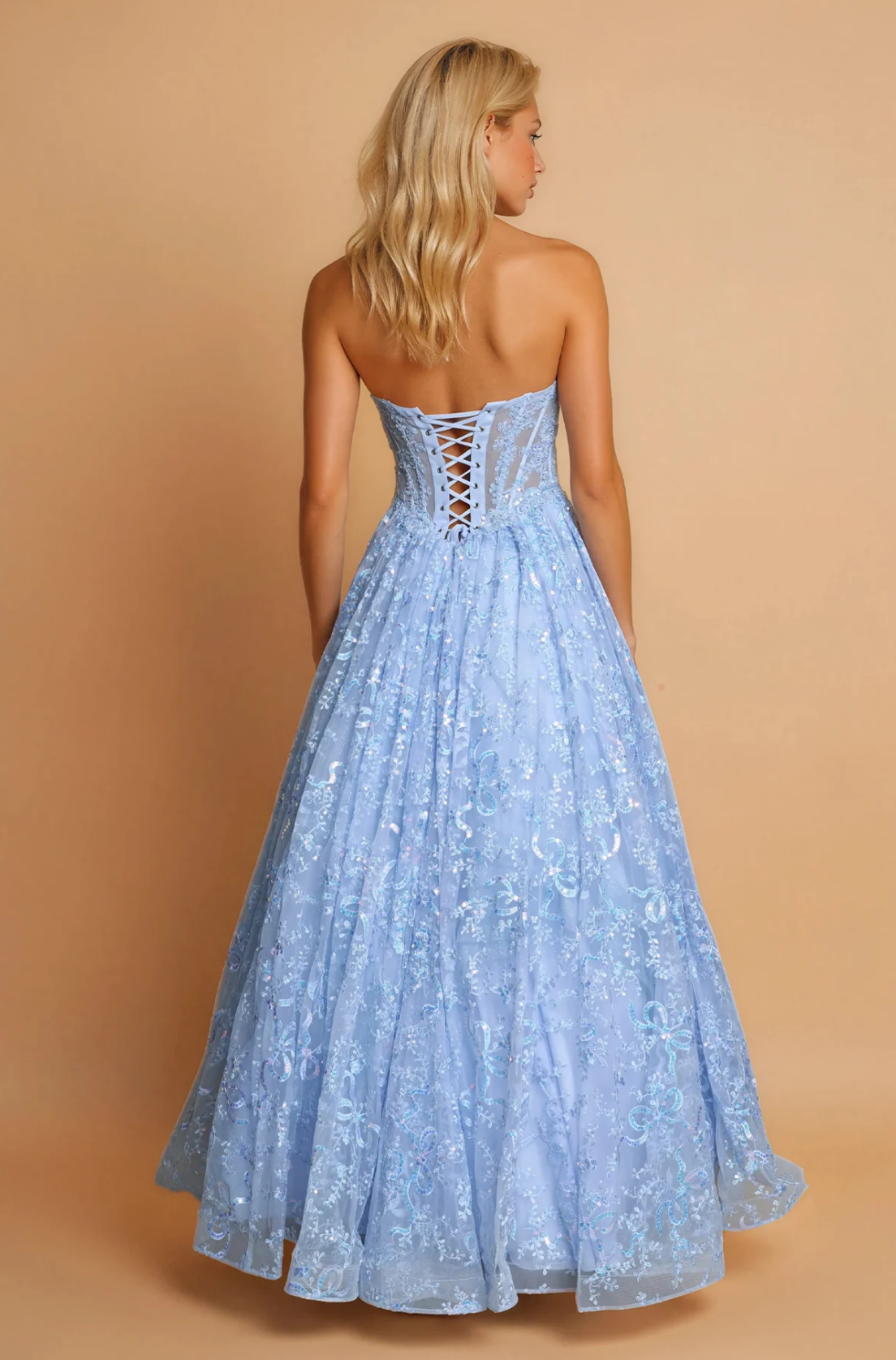 Elegante Vestido Largo de Fiesta con Corsé de Encaje Floral sin Tirantes, Escote Corazón, Espalda con Cordones y Abalorios