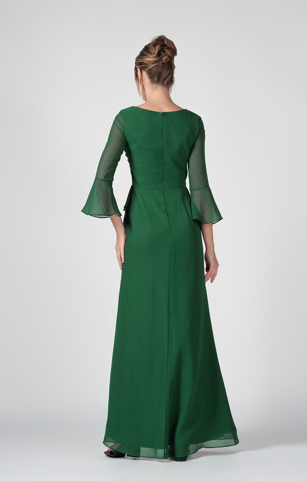 Elegant Sheath Boat Neck Bell Sleeve Open Back Floor-Length Bridesmaid Gown Formal Wedding Guest Dresses