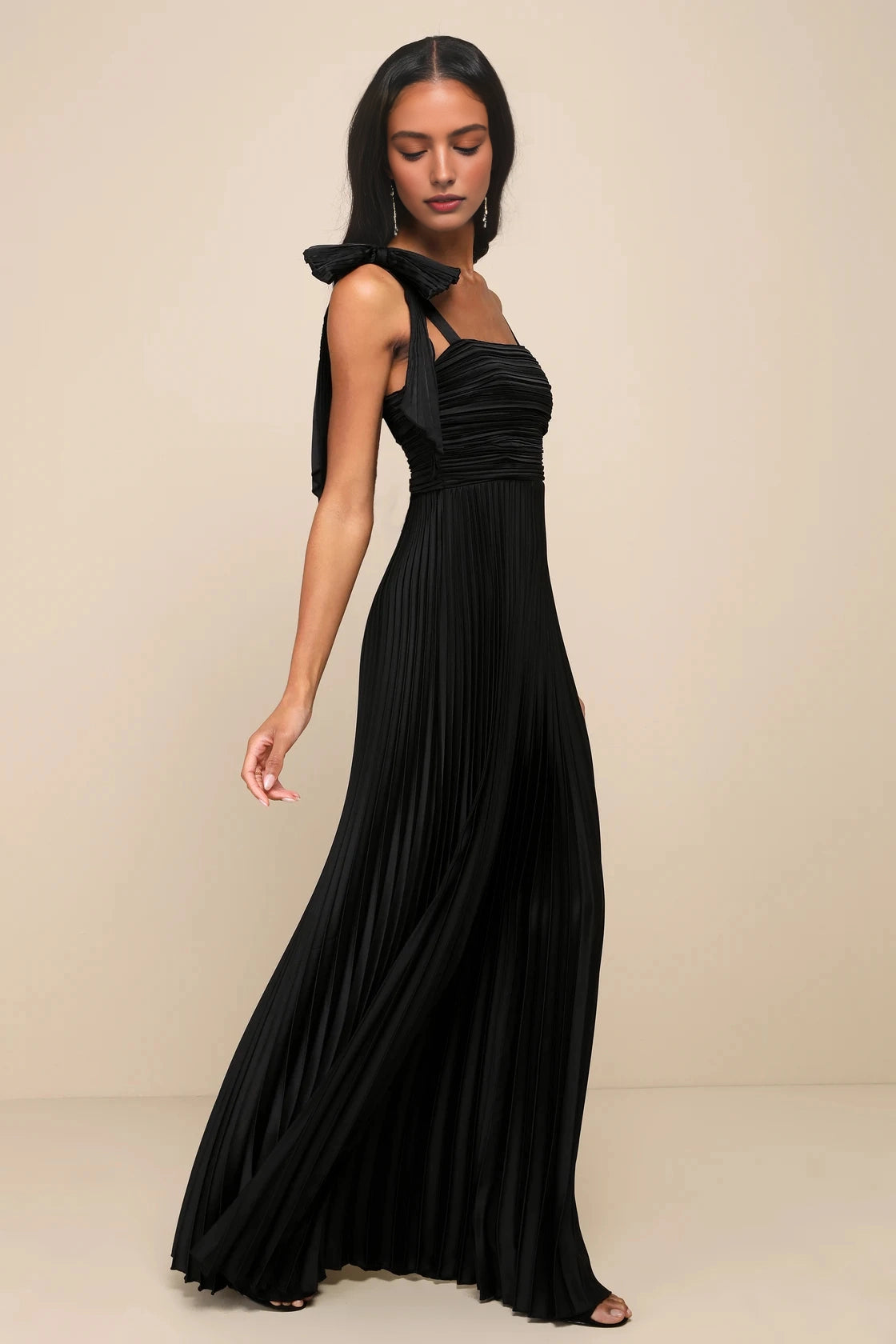 Blush Pink A Line Square Sleeveless Low Back Maxi Bridesmaid Gown Vedress