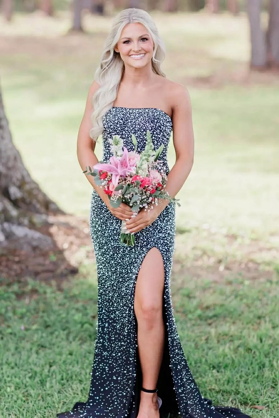 Vestido de Fiesta de Sirena sin Tirantes con Cuentas, Abertura Alta, Elegante, de Noche, con Perlas