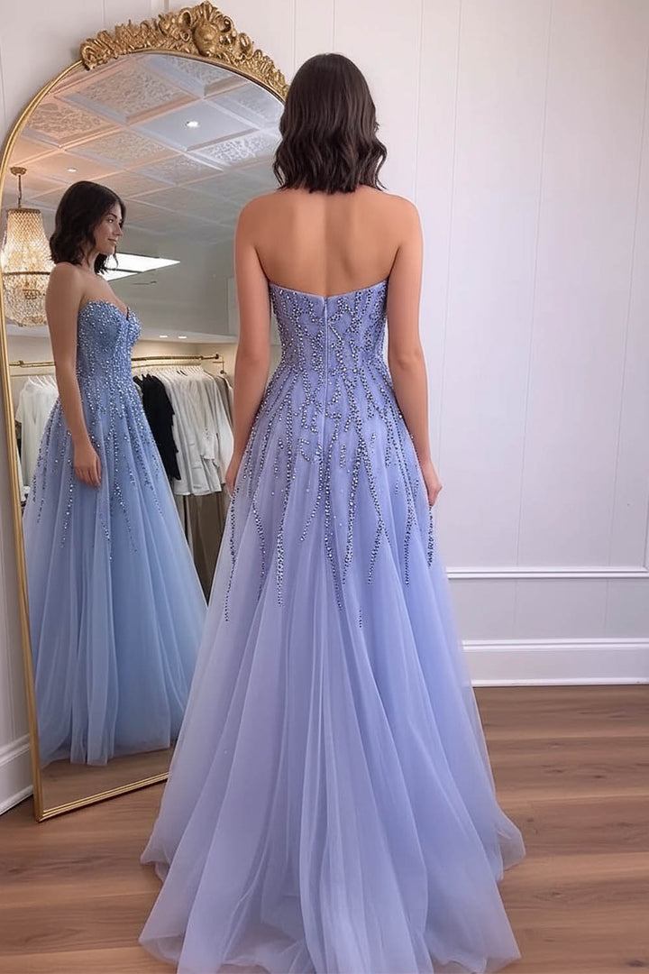 Vestido largo de fiesta de tul con escote corazón, corte en A, sin tirantes, pedrería, corpiño de corsé y abertura alta