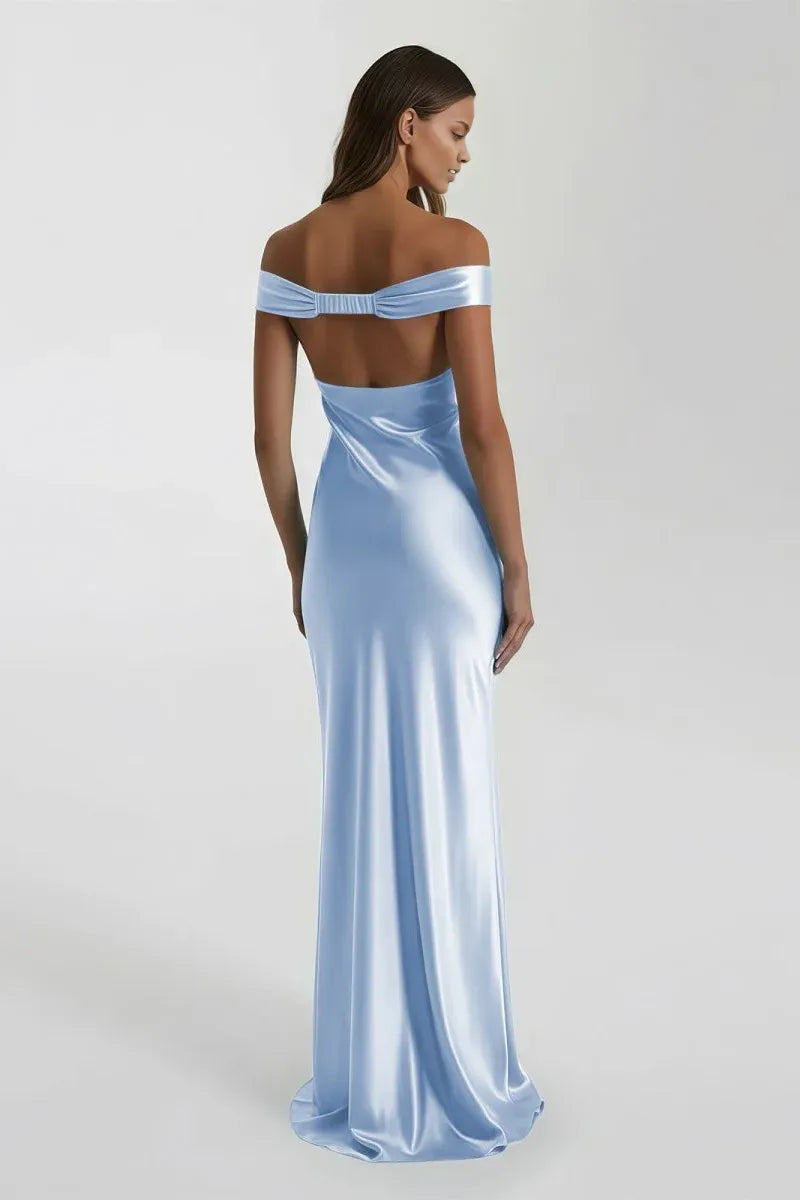 Elegante vestido de fiesta largo de dama de honor de satén con hombros descubiertos y silueta columna