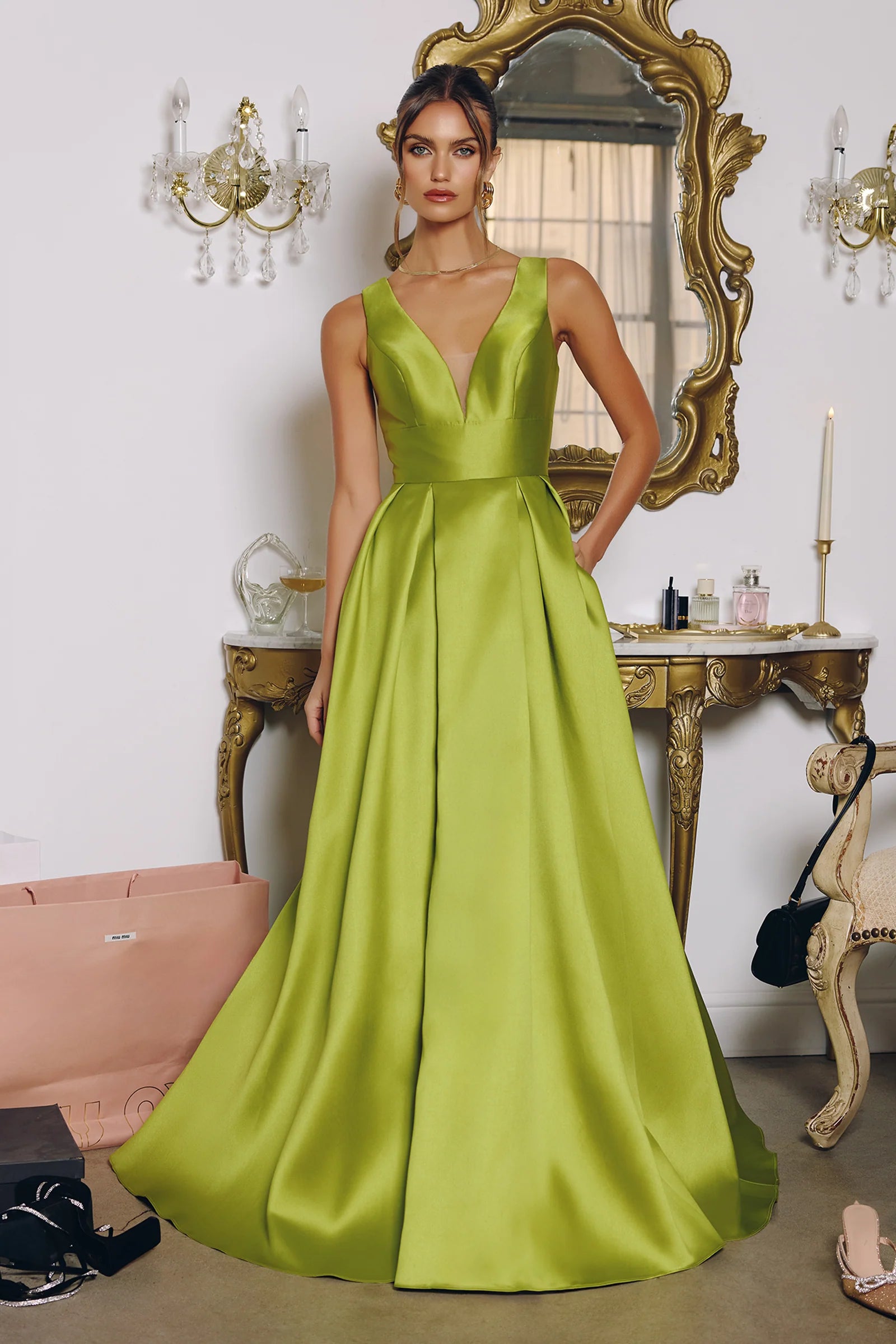Elegant A-line Plunging V-neck Sleeveless Satin Floor-length Pocket Evening Gown