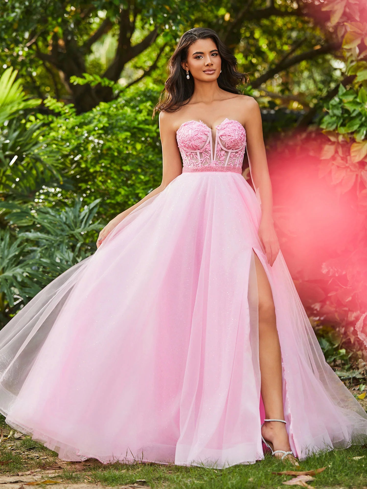 Elegant A-line Princess Sweetheart Strapless Tulle Lace Corset Side Slit Prom Dress