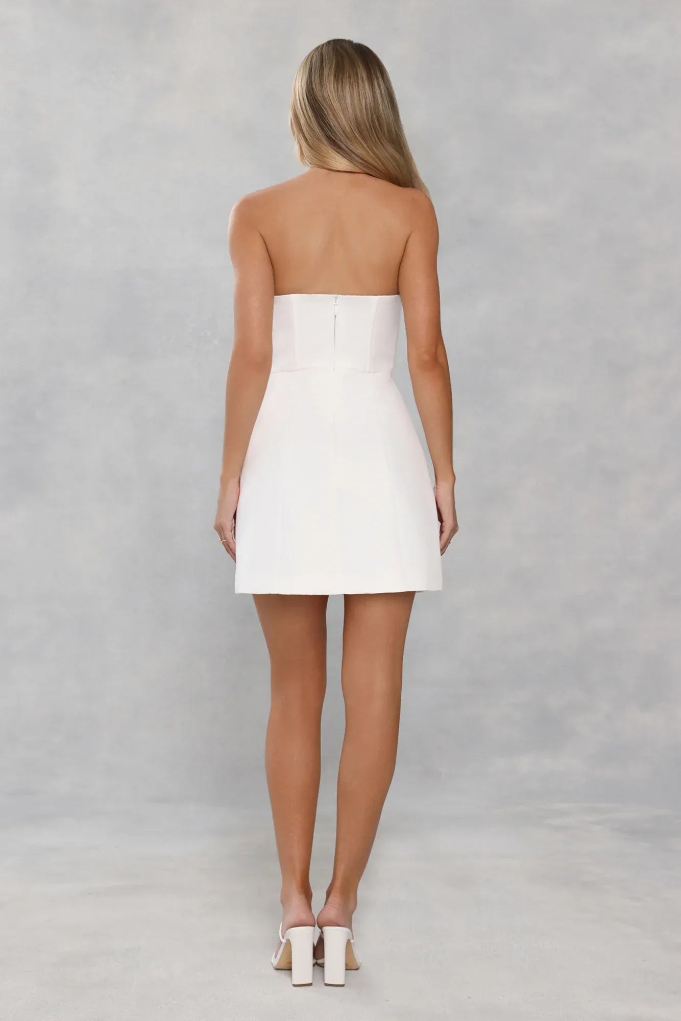 Elegant A-Line Strapless Tube Sleeveless Tailored Mini 3D Floral Appliqué Cocktail Party Dress