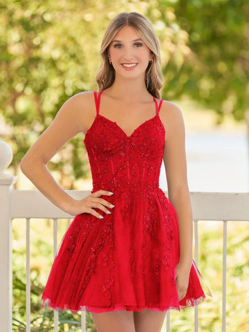 Elegant A-Line Sweetheart Neck Lace Tulle Short Lace-Up Homecoming Dress
