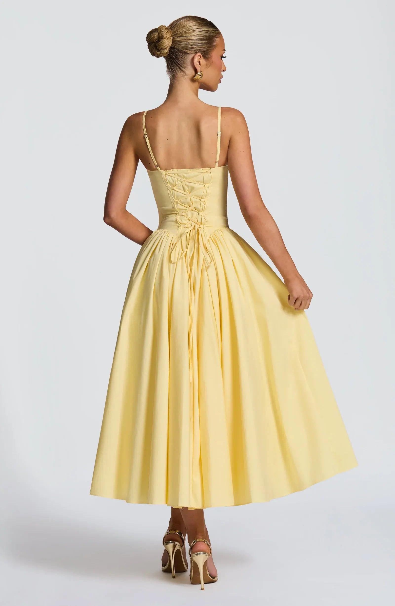Elegant A-Line Sweetheart Sleeveless Midi Drop-Waist Lace-Up Cocktail Dress
