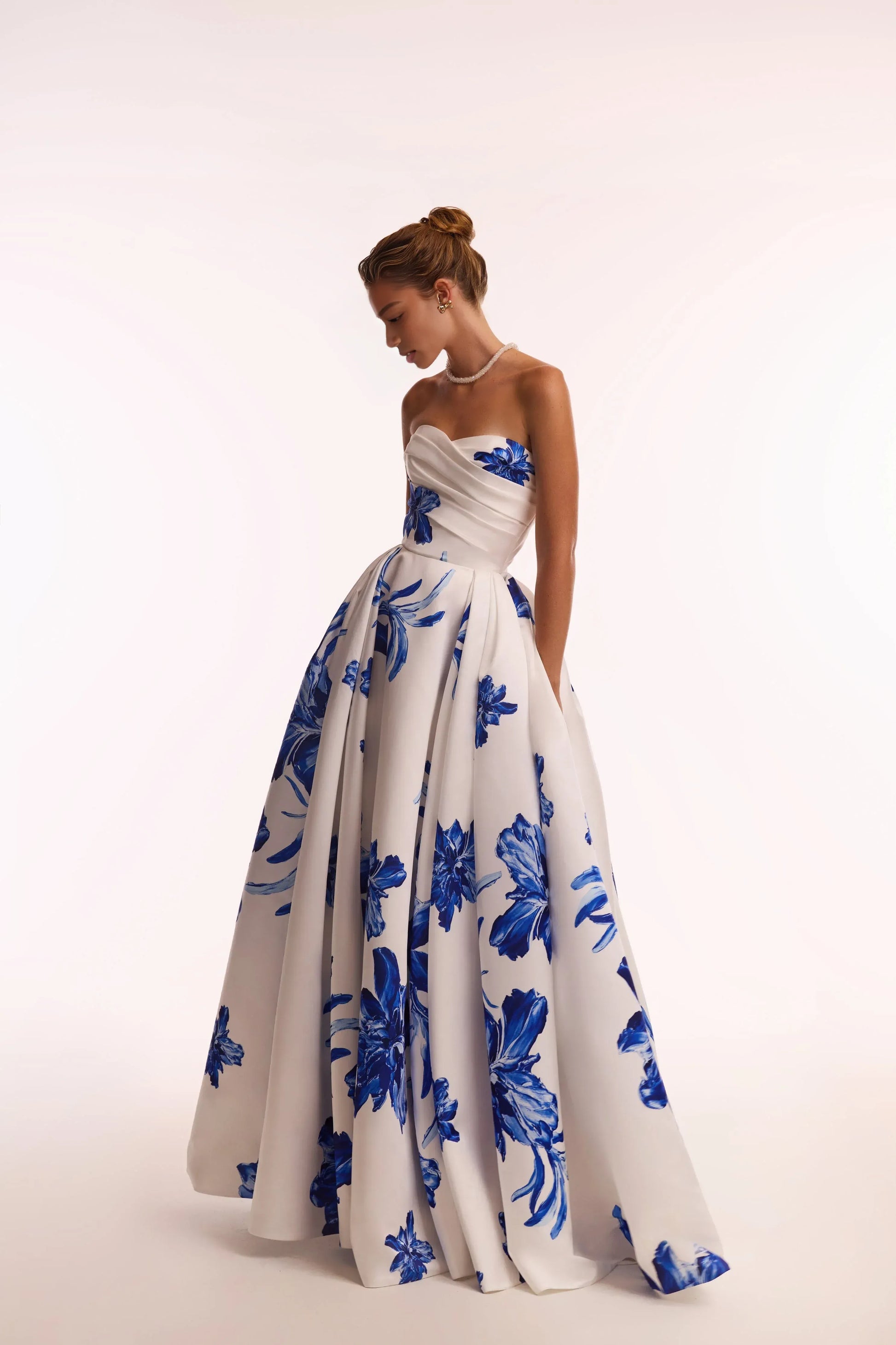Elegant A-Line Sweetheart Strapless Satin Floral Ruched High Slit Evening Dress