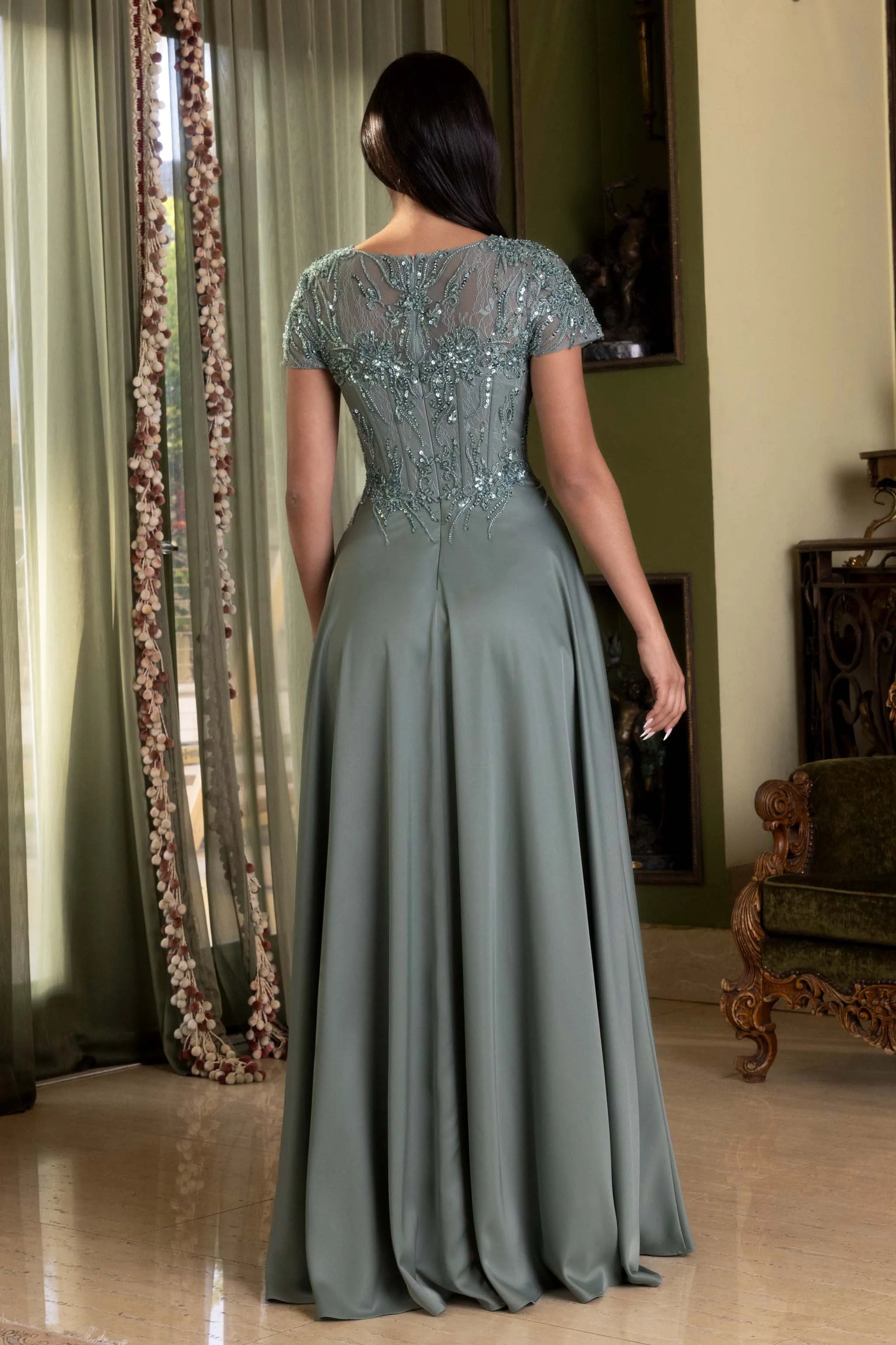 Elegant A-Line V-Neck Short Sleeve Beaded Lace Satin Mother of the Bride Dress Evening Gown with Pockets