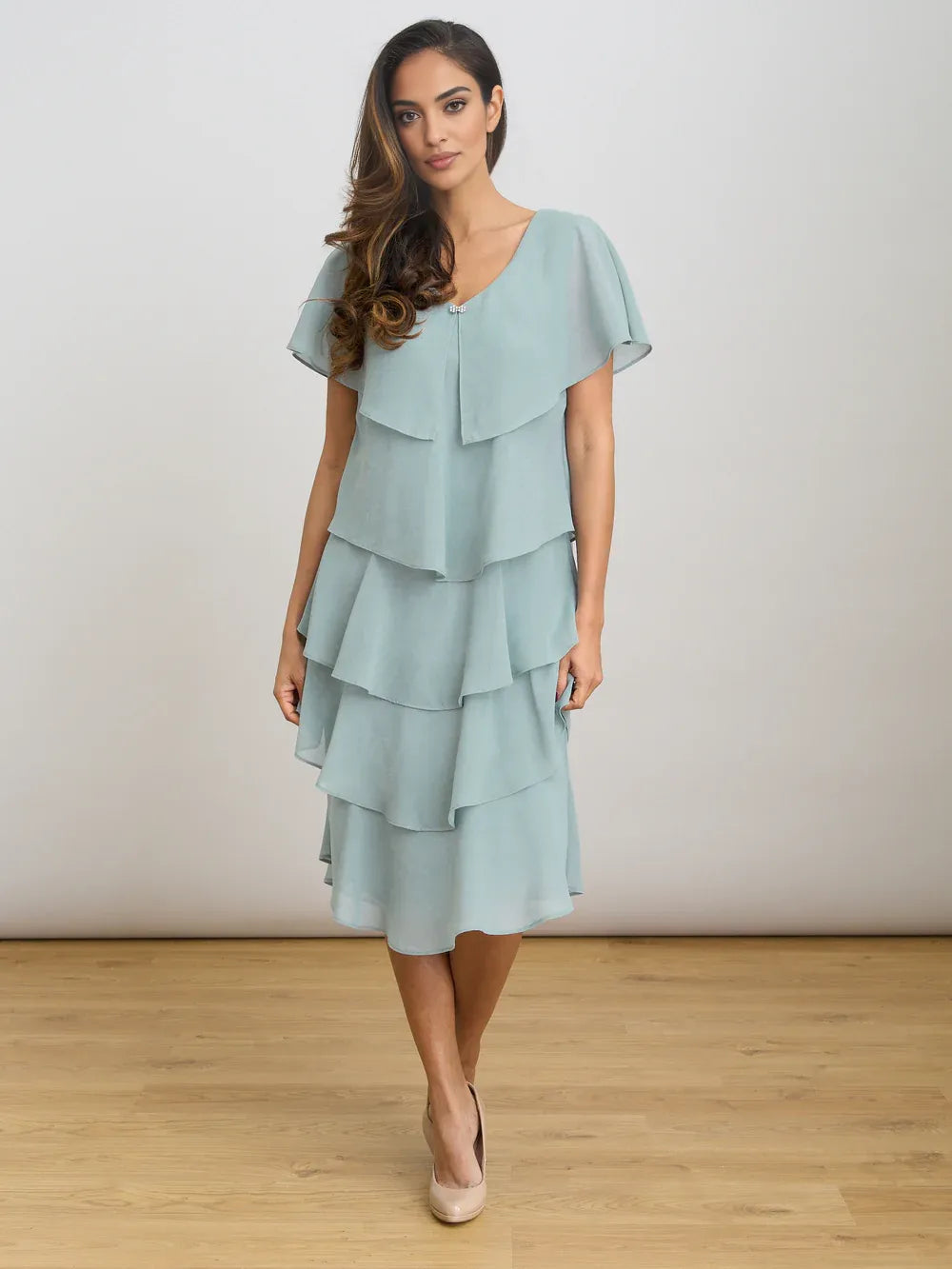 Elegant A-Line V-Neck Tiered Chiffon Knee Length Mother of the Bride Dress