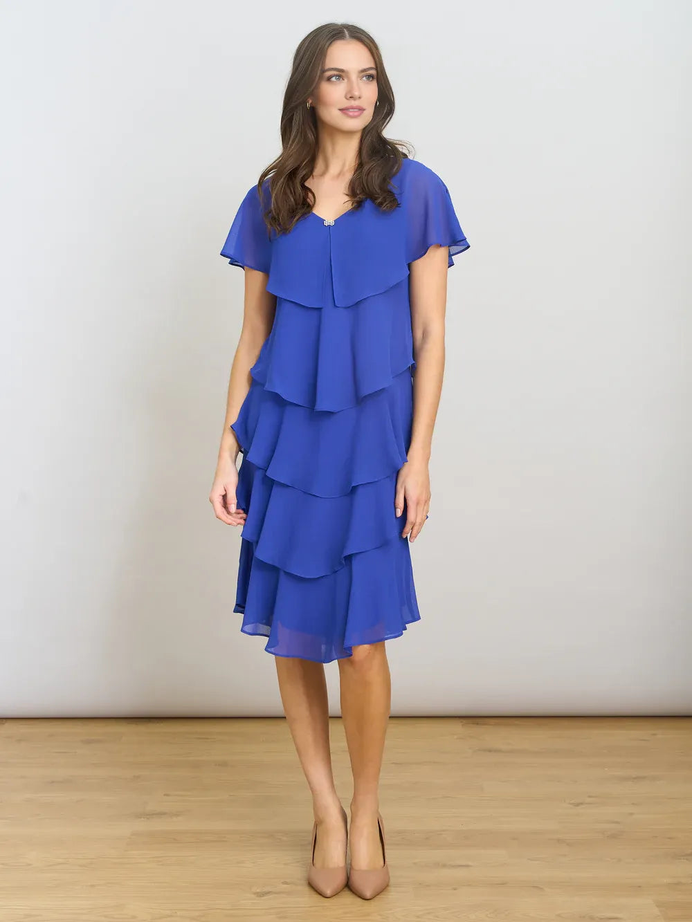 Elegant A-Line V-Neck Tiered Chiffon Knee Length Mother of the Bride Dress