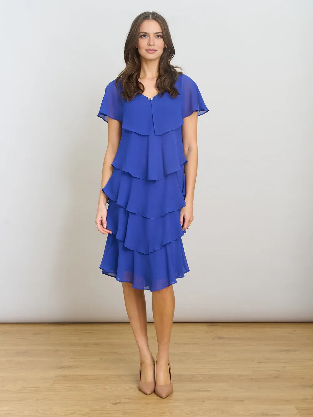 Elegant A-Line V-Neck Tiered Chiffon Knee Length Mother of the Bride Dress
