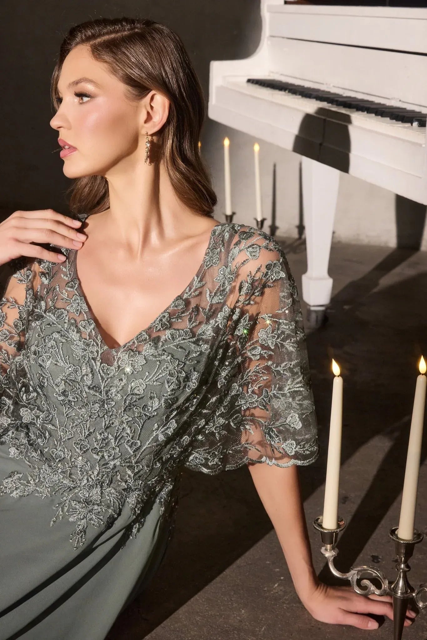 Elegant Cape Sleeve V Neck Chiffon Mother of the Bride Gown