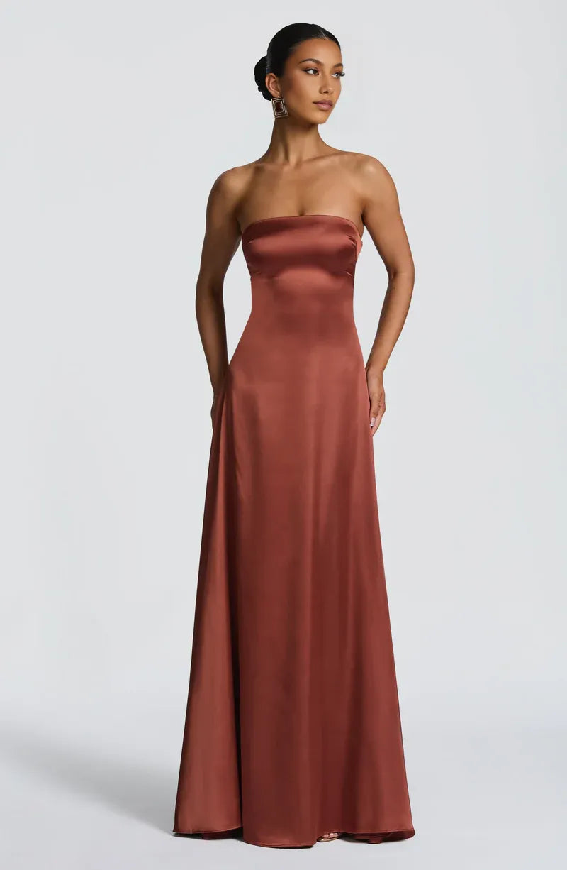 Elegant Fitted Strapless Satin Maxi Gown Evening Dress With Scarf
