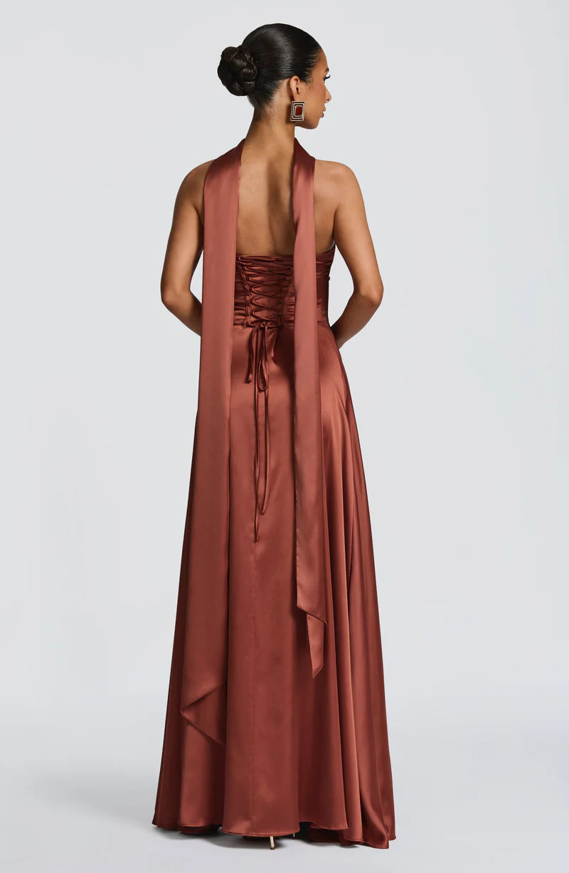 Elegant Fitted Strapless Satin Maxi Gown Evening Dress With Scarf