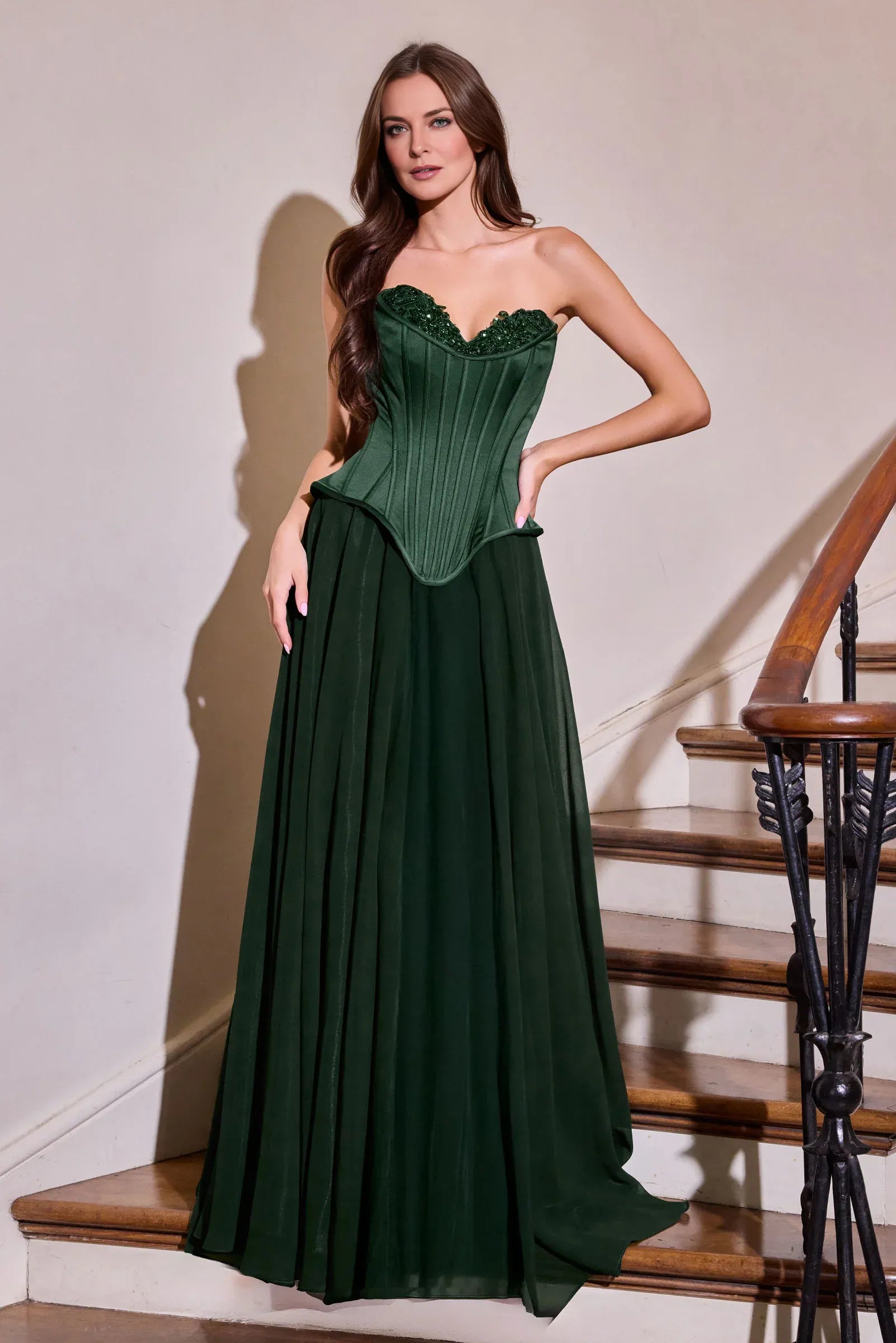 Elegant Fitted-to-Flare Sweetheart Sleeveless Chiffon Floor-Length Corset Lace-Up Evening Gown With Scarf