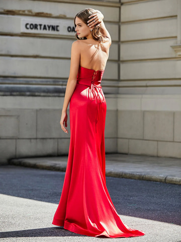 Elegant Sheath Strapless Sweetheart Sleeveless Satin Evening Gown With Train