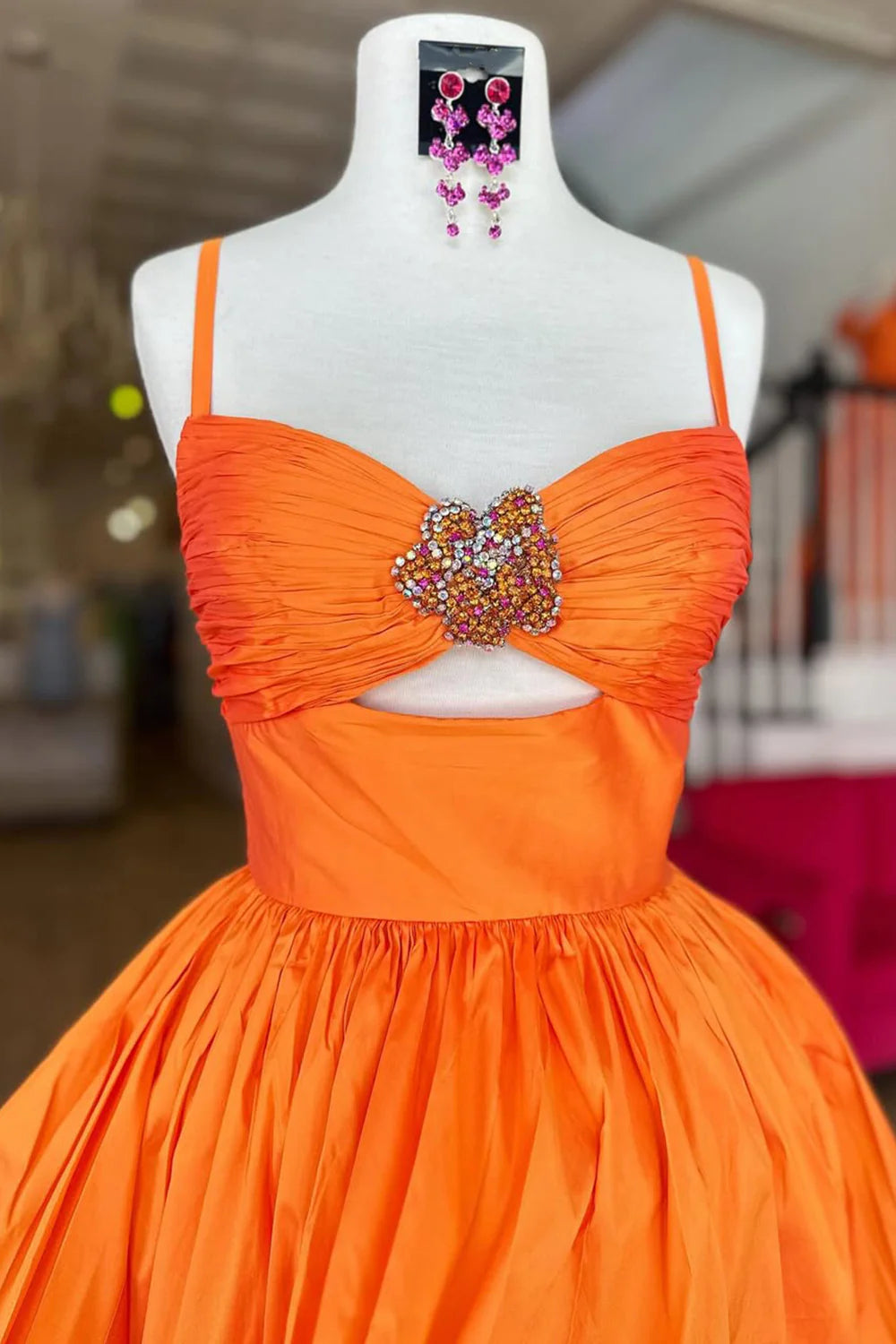 Flared A-Line Sweetheart Spaghetti-Strap Satin Short Cutout Rhinestone Homecoming Dress