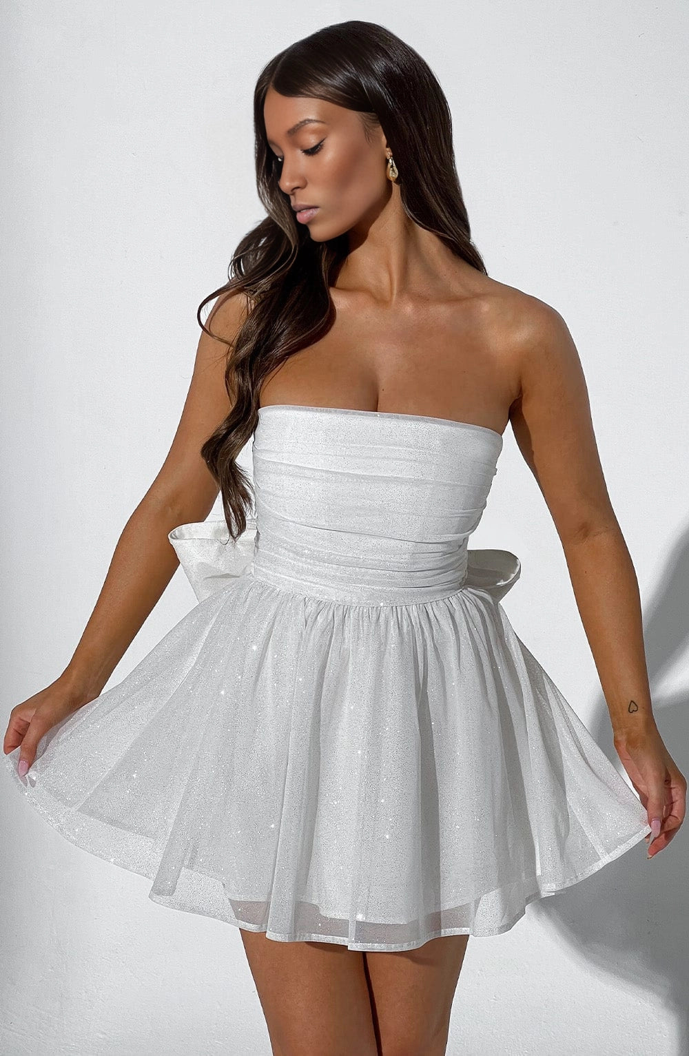Glitter A-Line Strapless Sleeveless Bow Back Mini Homecoming Dress
