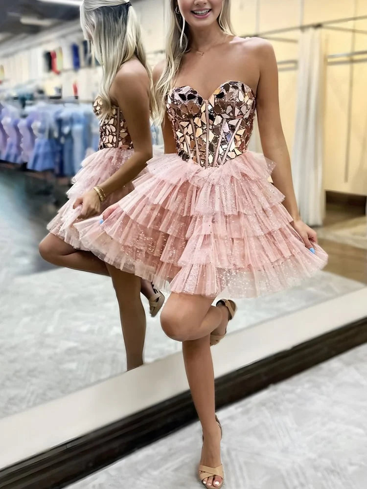 Glamorous A-Line Strapless Beaded Tulle Layered Short Homecoming Dress