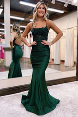 Glamorous Emerald Green Sequin Mermaid Backless Prom Gown