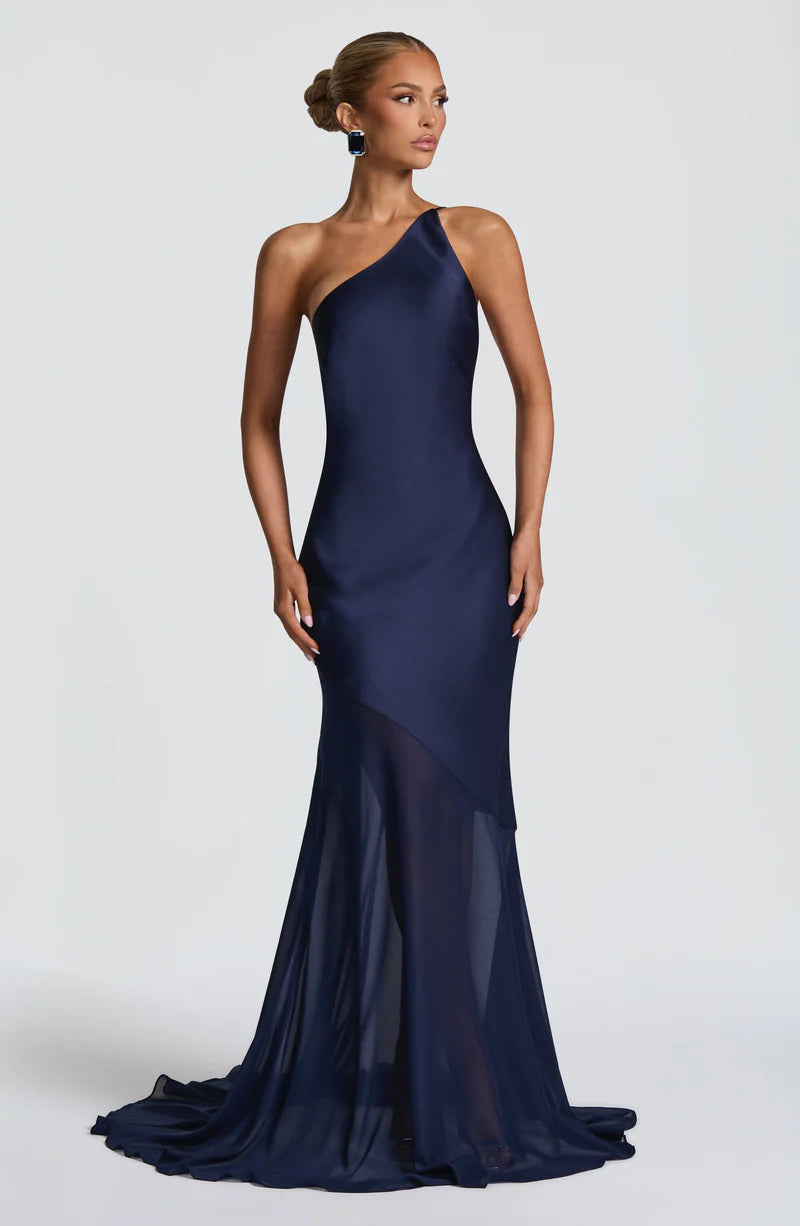 Glamuroso Vestido de Noche Largo de Gasa con Un Solo Hombro y Espalda Abierta Estilo Sirena