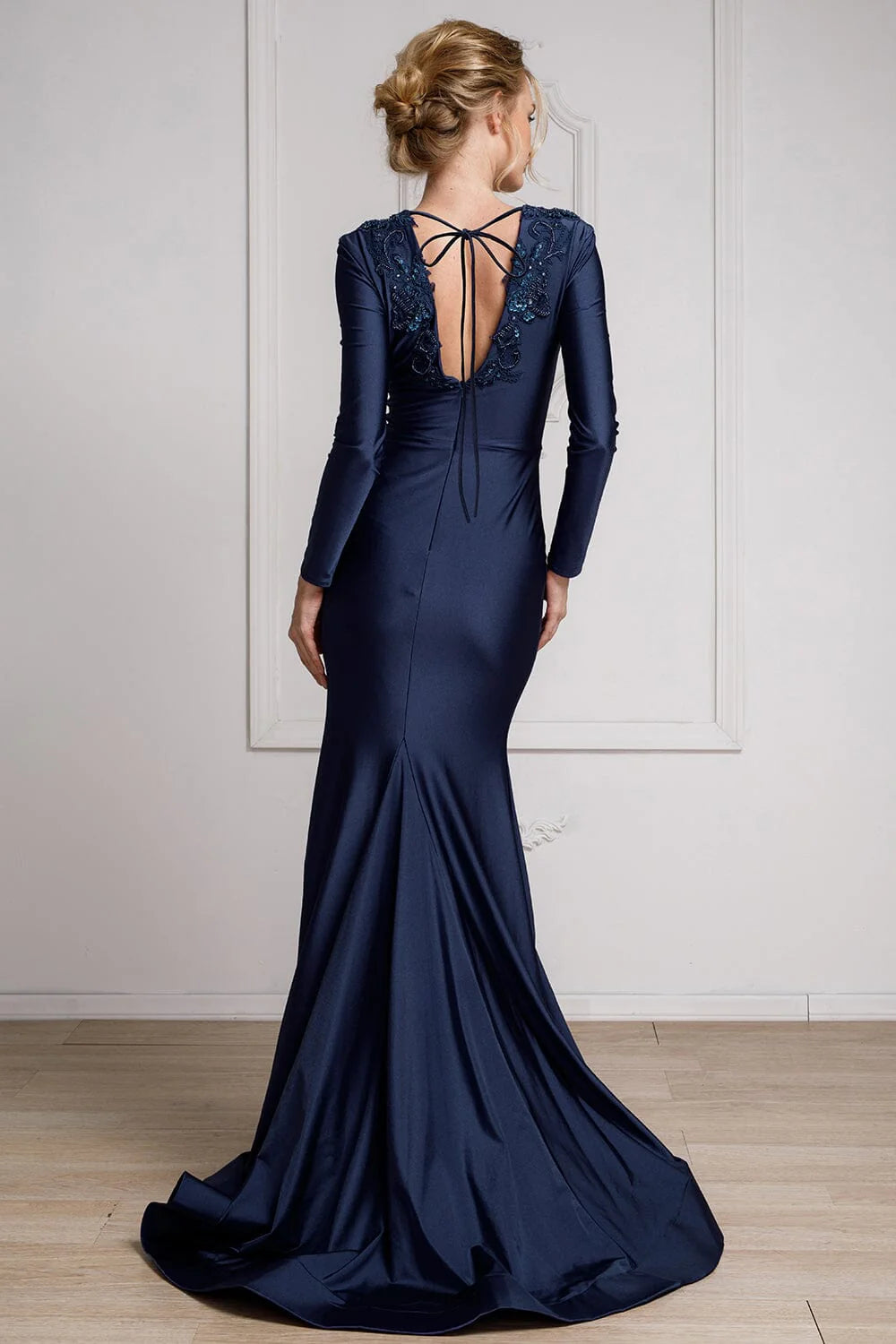 Glamorous Mermaid Plunging Long-sleeve Lycra Floor-length Beaded Applique Evening Gown