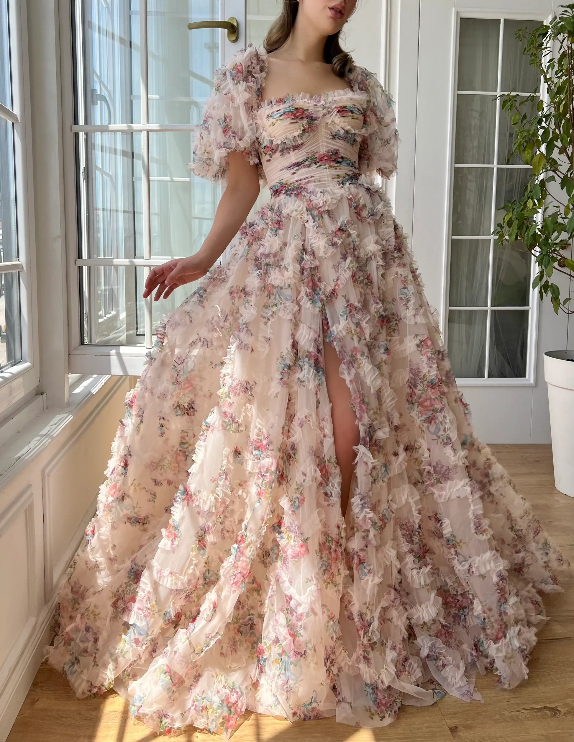 Romantic A-Line Square Neck Puff Sleeve Floral Print Tulle Ruffle Prom Gown